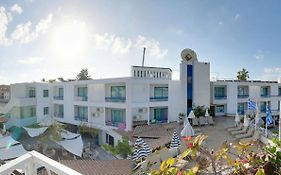 Nereus Hotel in Paphos